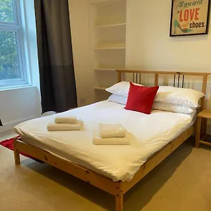  Apartment At Haymarket